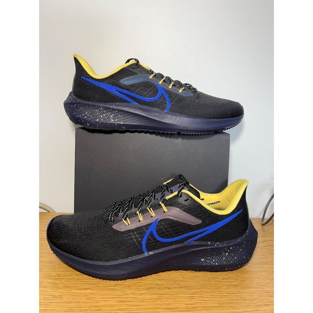 Nike Air Zoom Pegasus 39 Running Shoes Black Royal Blue Yellow Men's Size 11.5